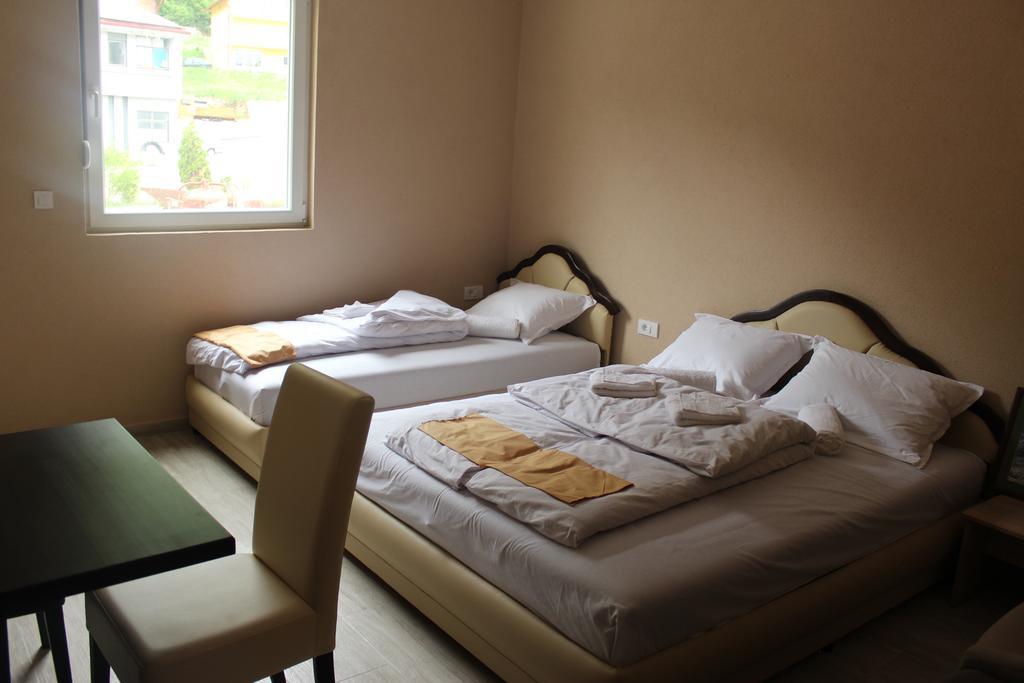 Guesthouse Eko Piva Plužine Zewnętrze zdjęcie