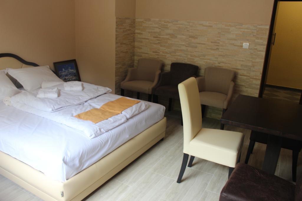 Guesthouse Eko Piva Plužine Zewnętrze zdjęcie
