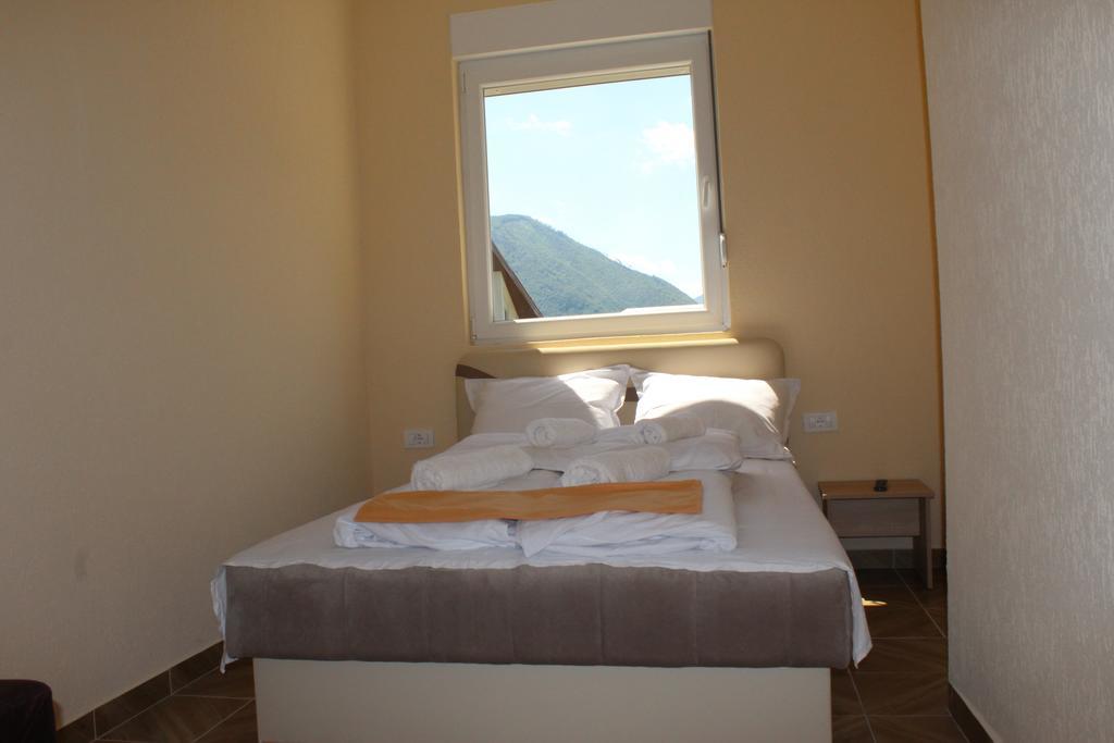 Guesthouse Eko Piva Plužine Zewnętrze zdjęcie